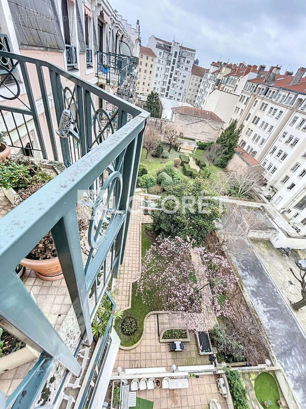 Appartement à LYON-7E