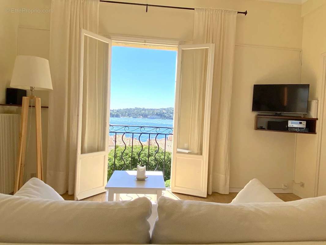 Appartement à VILLEFRANCHE-SUR-MER