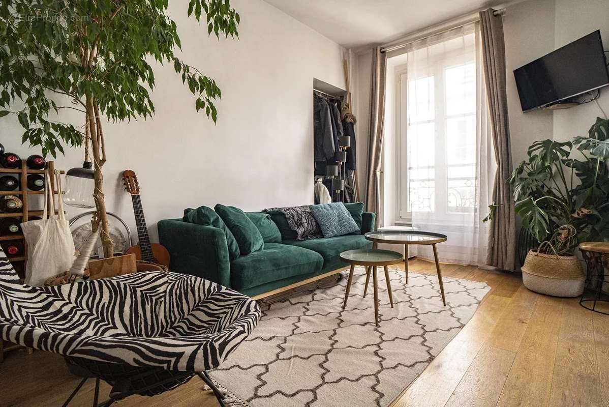 Appartement à PARIS-18E