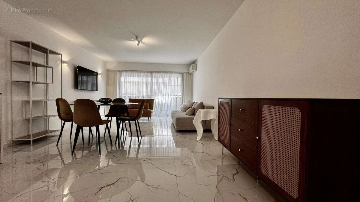 Appartement à NICE