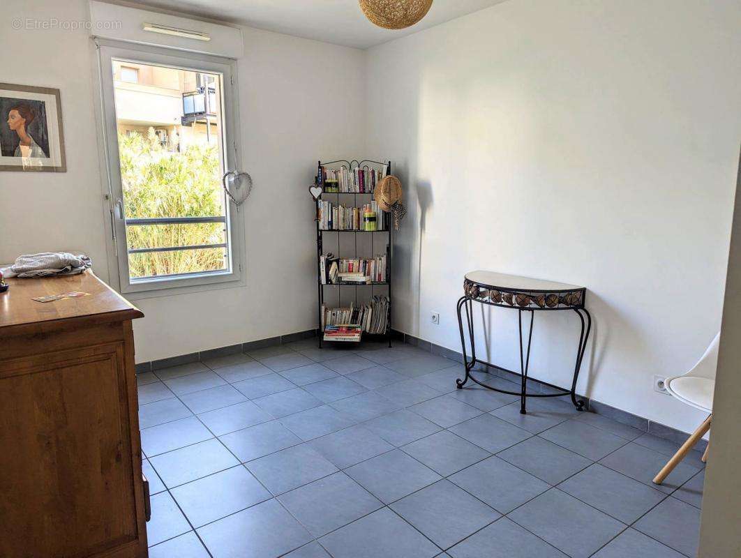 Appartement à MARSEILLE-16E