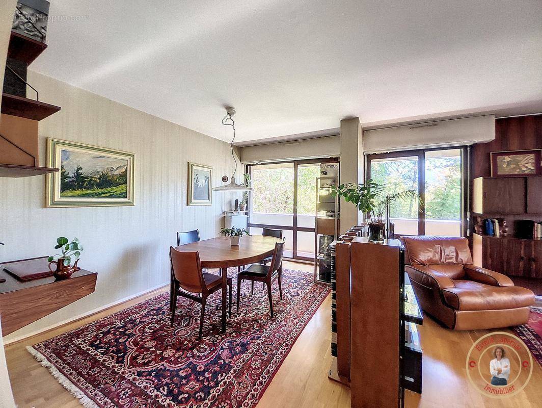 Appartement à GRENOBLE