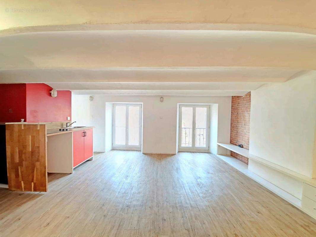 Appartement à MARSEILLE-10E