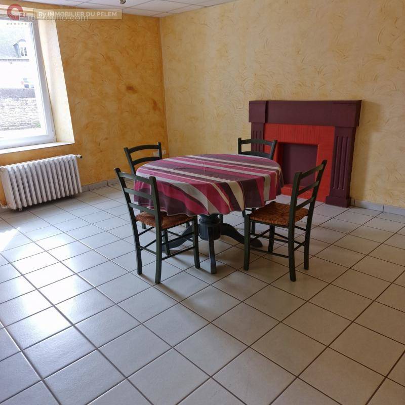 Appartement à SAINT-NICOLAS-DU-PELEM