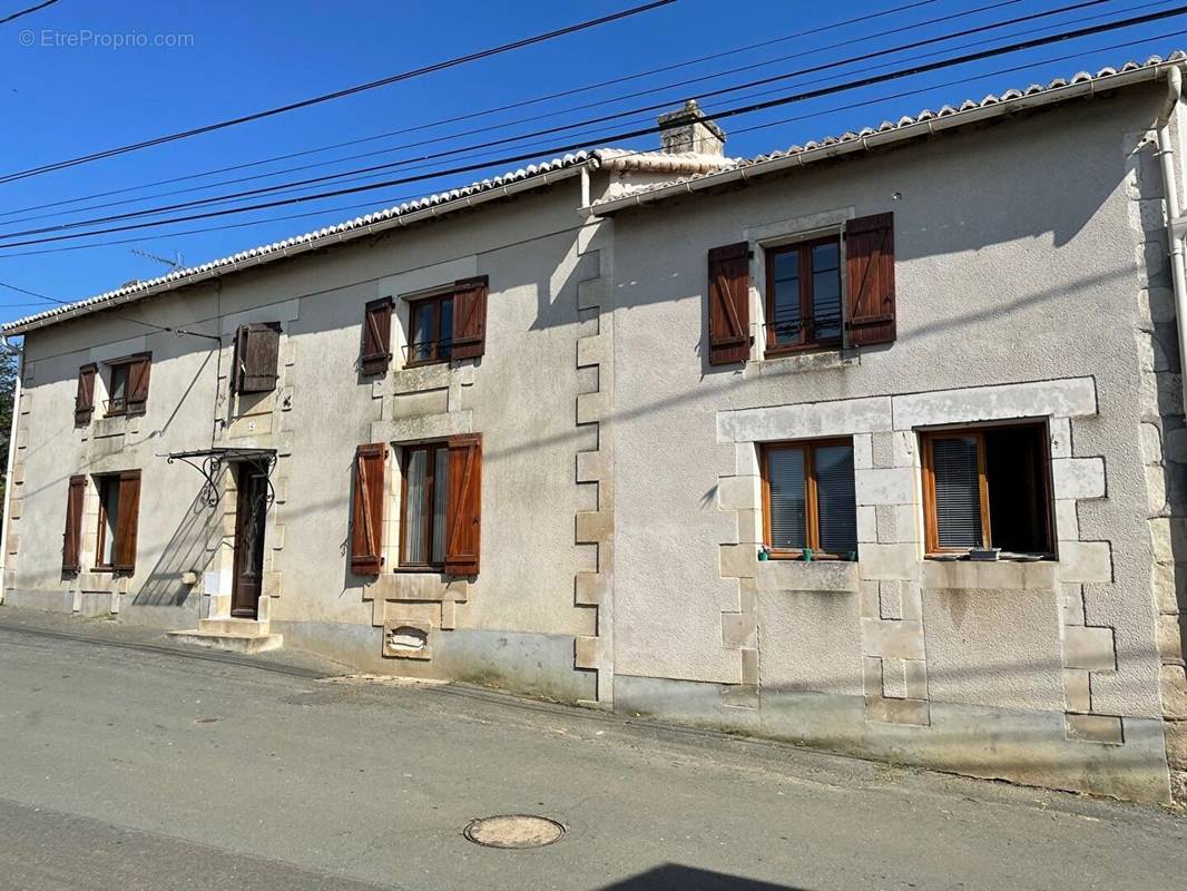 Maison à CHAUVIGNY