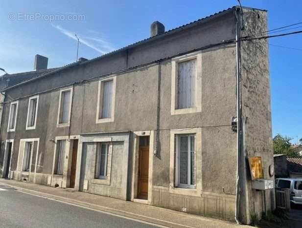 Appartement à CHAUVIGNY