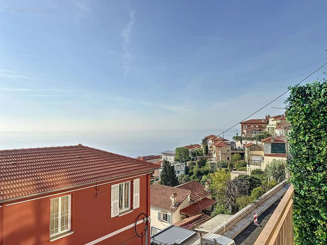 Appartement à ROQUEBRUNE-CAP-MARTIN