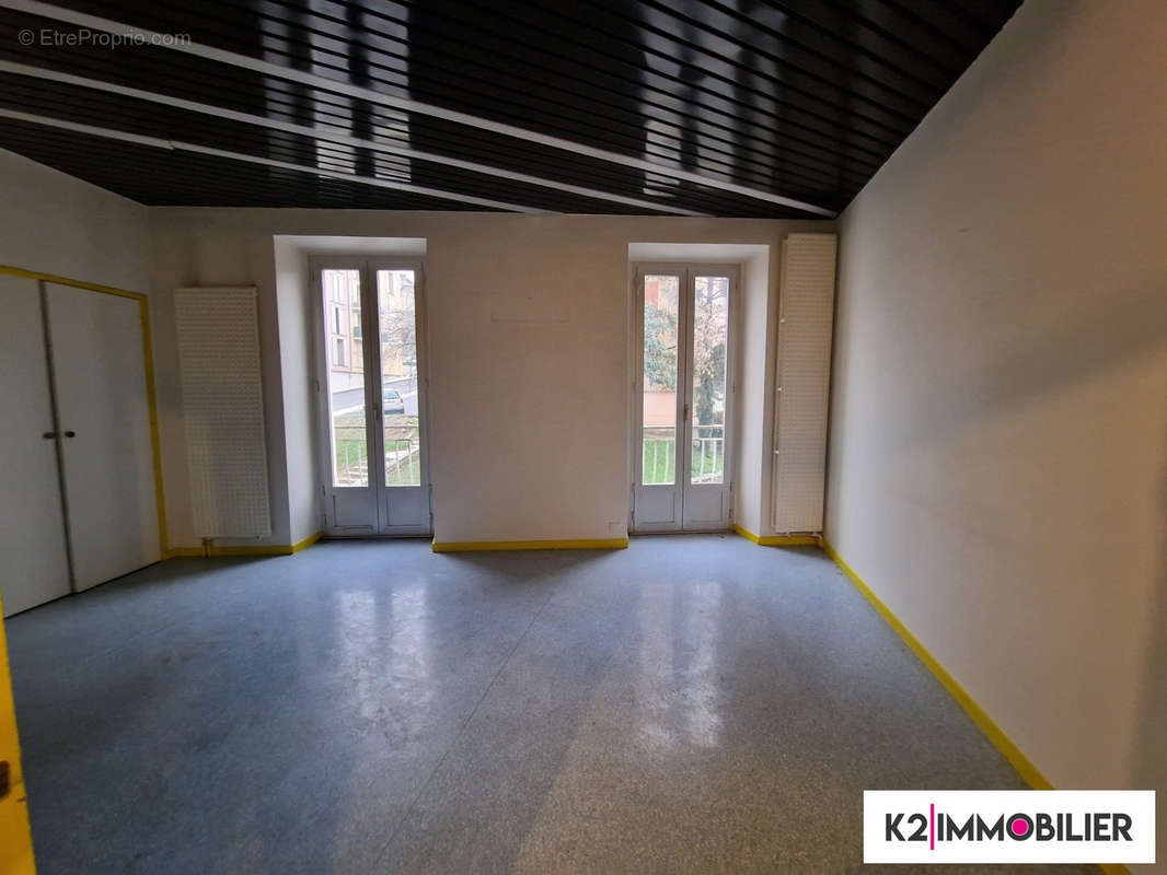 Appartement à PRIVAS