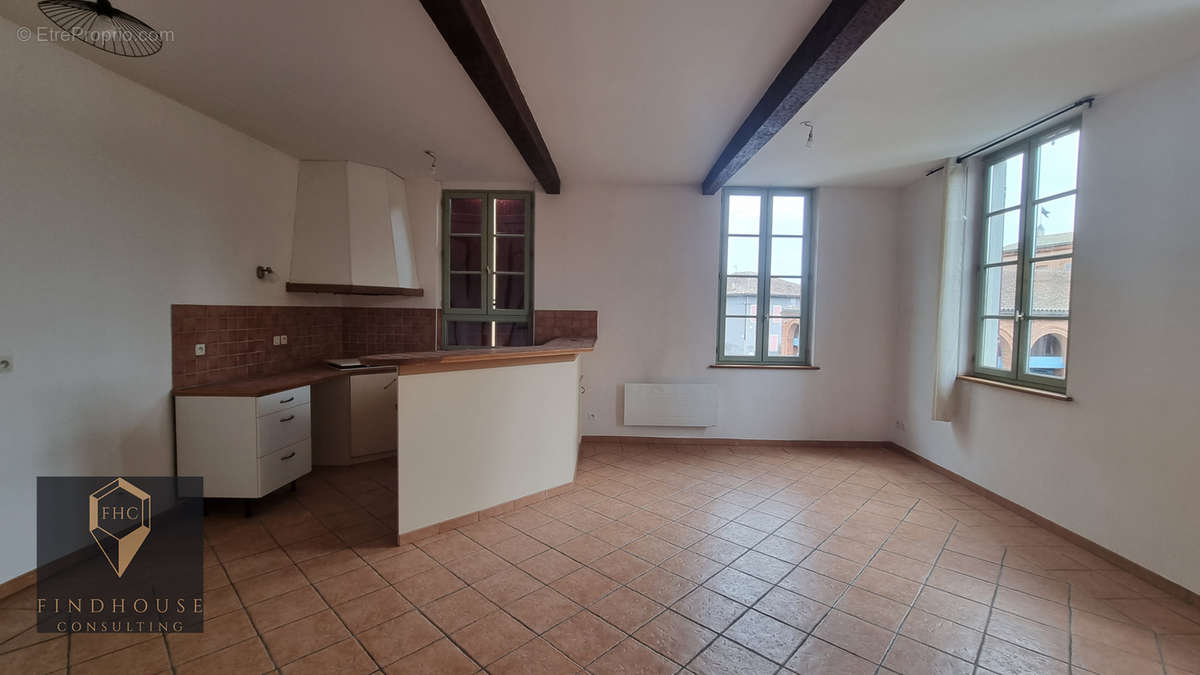 Appartement à L&#039;ISLE-EN-DODON