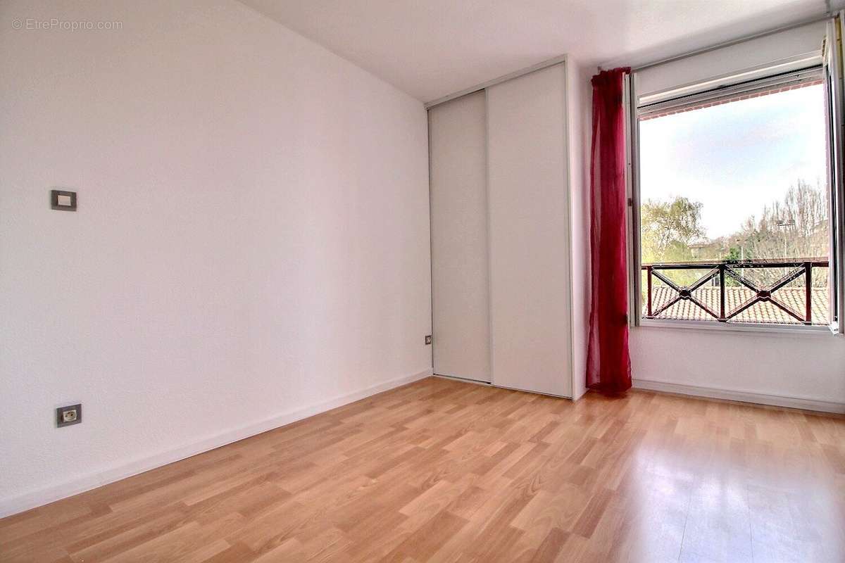 Appartement à RAMONVILLE-SAINT-AGNE