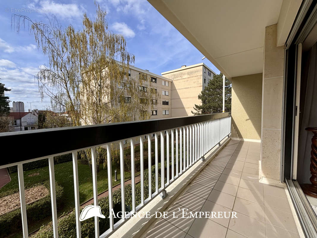 Appartement à RUEIL-MALMAISON