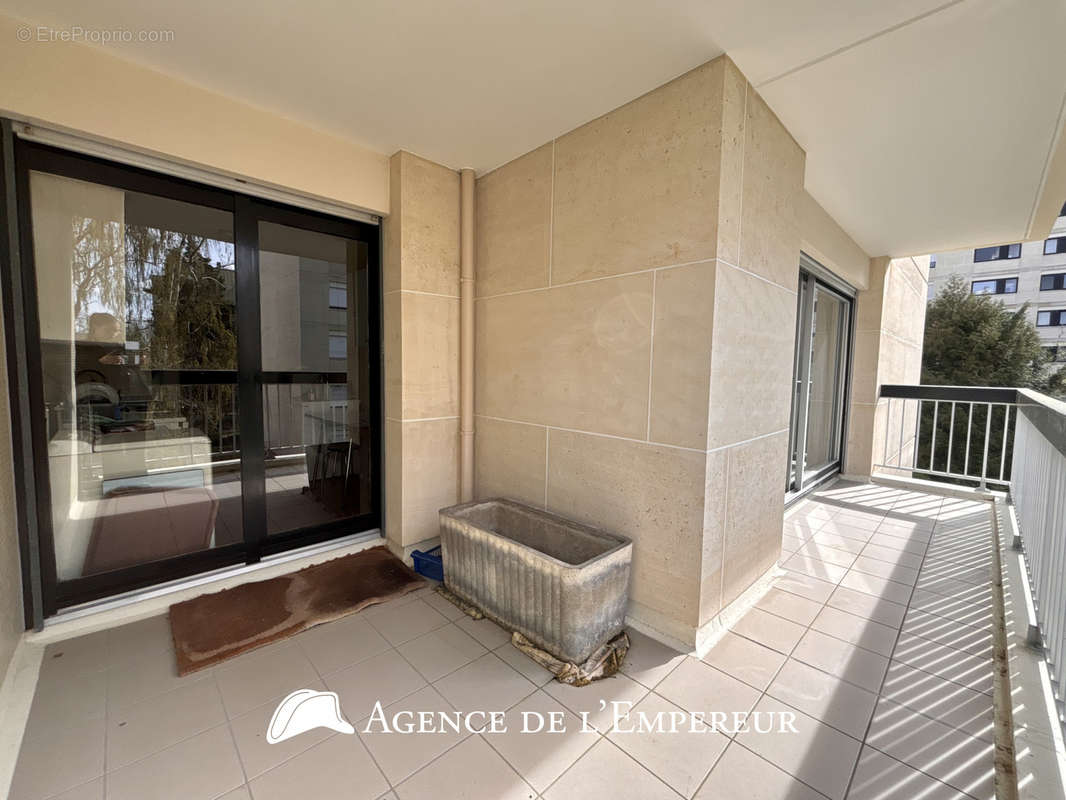 Appartement à RUEIL-MALMAISON