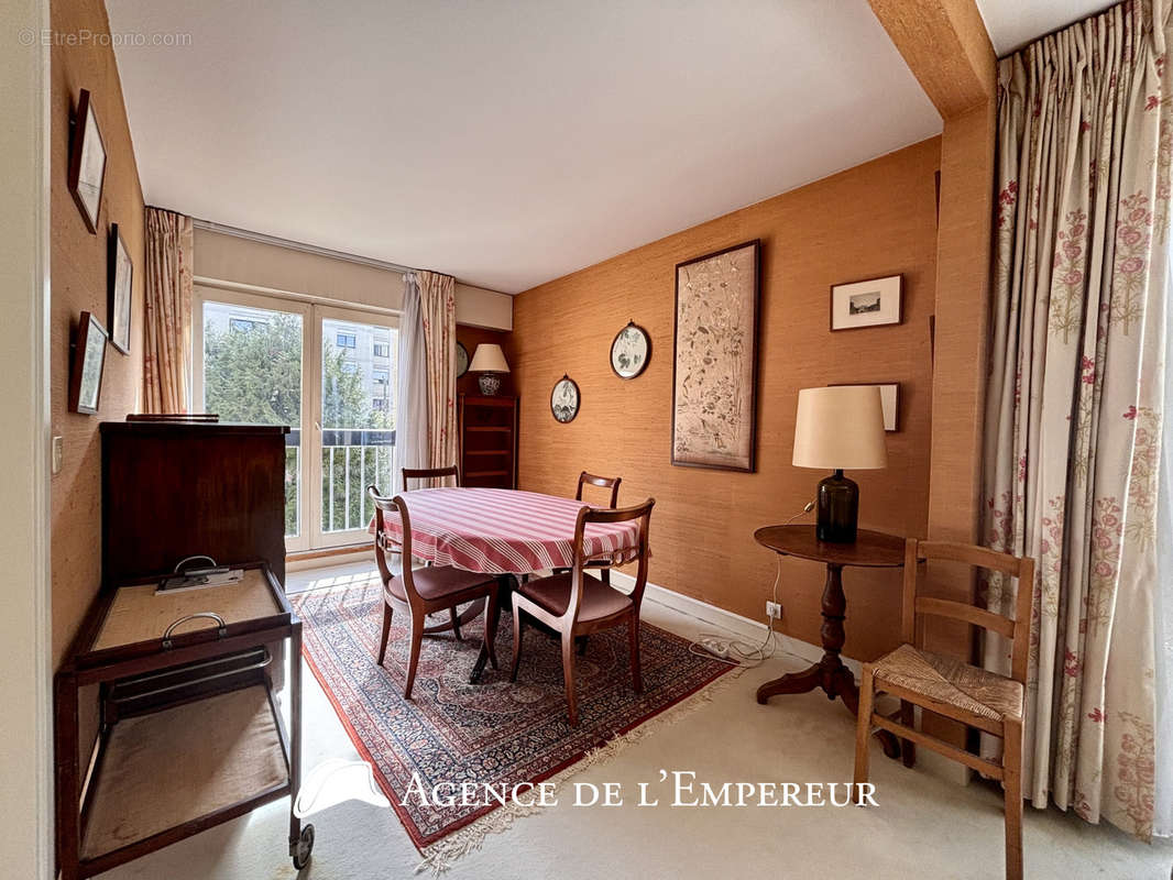 Appartement à RUEIL-MALMAISON