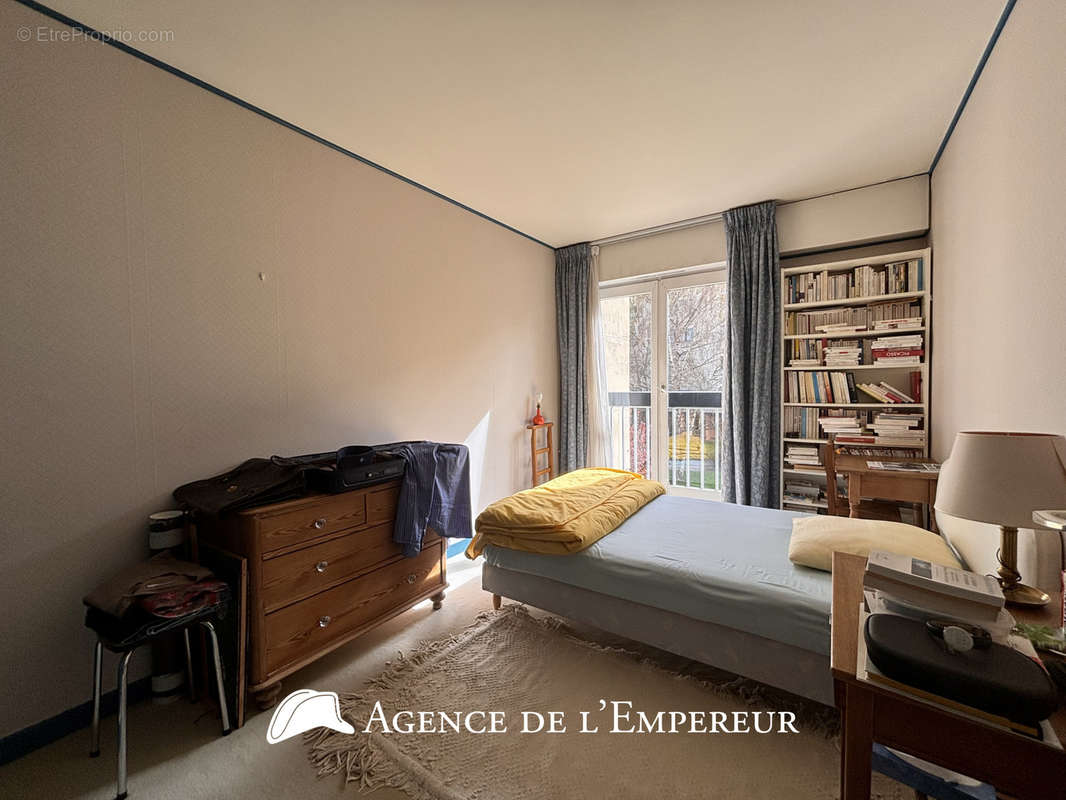 Appartement à RUEIL-MALMAISON