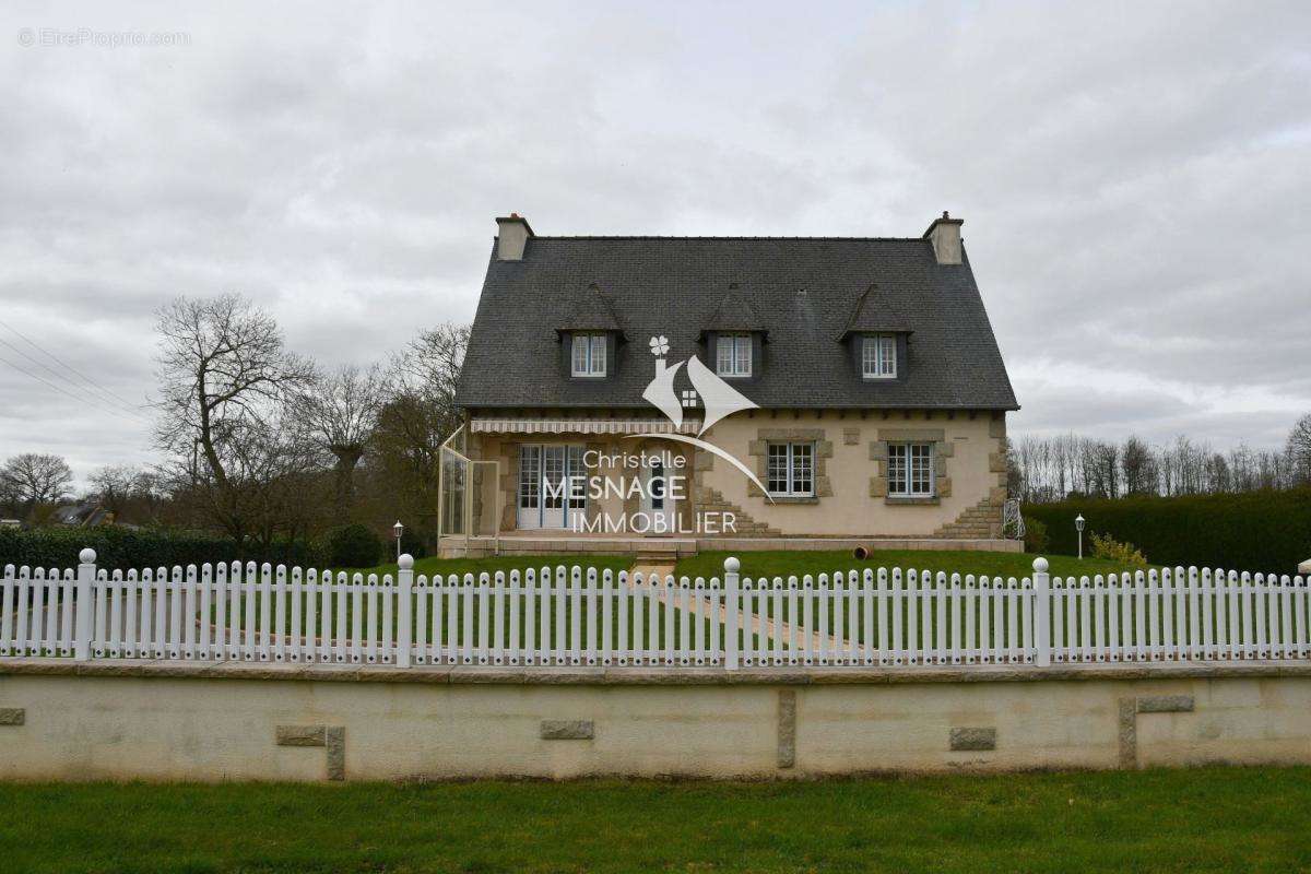 Maison à DINAN