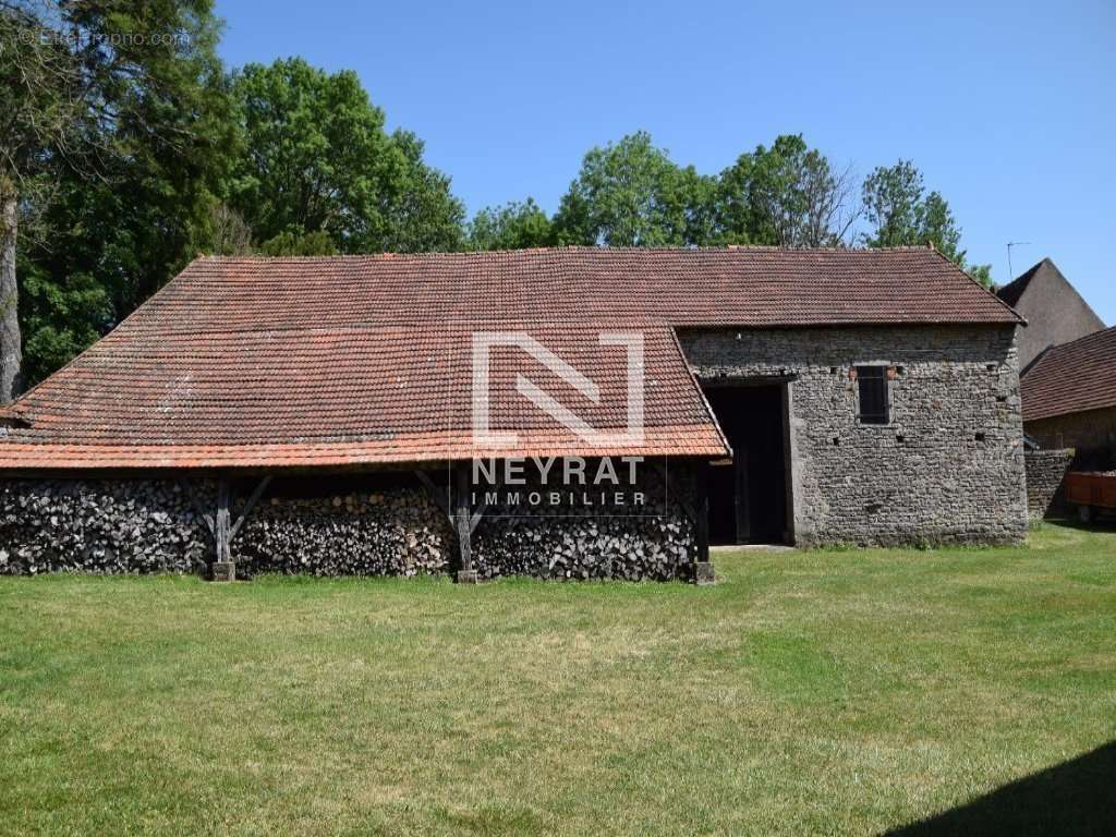 Maison à SUSSEY