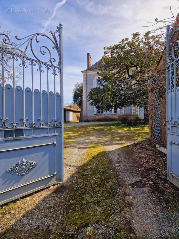 Maison à LA CHAPELLE-HEULIN