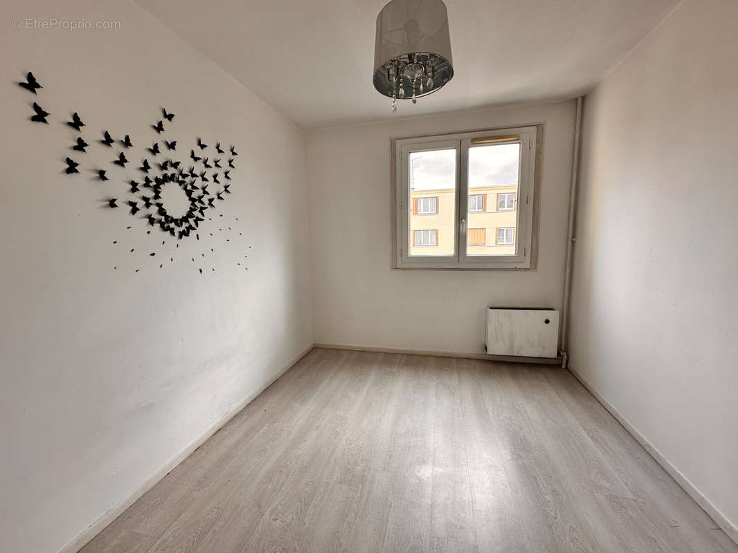 Appartement à BROU-SUR-CHANTEREINE