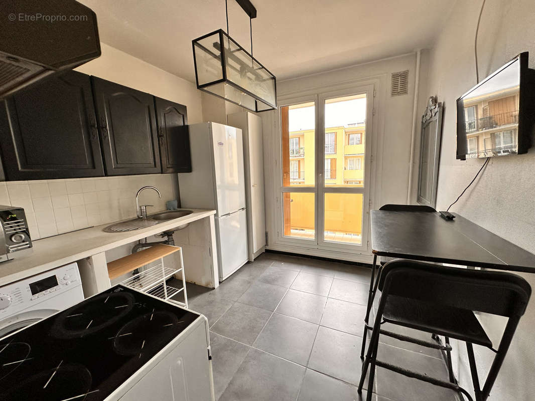 Appartement à BROU-SUR-CHANTEREINE