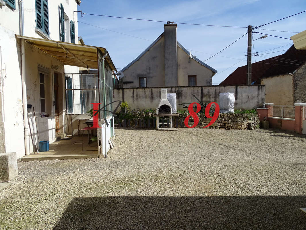 Maison à CHATILLON-SUR-SEINE