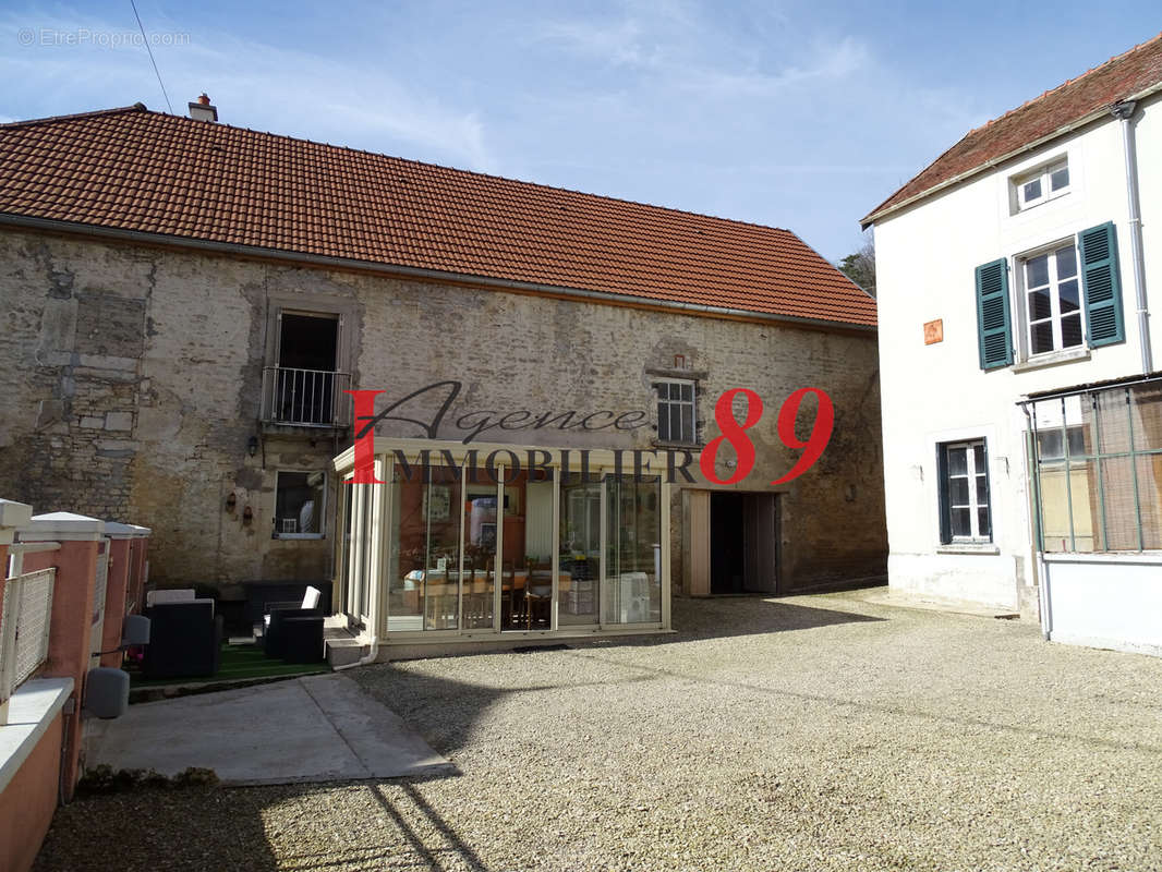 Maison à CHATILLON-SUR-SEINE