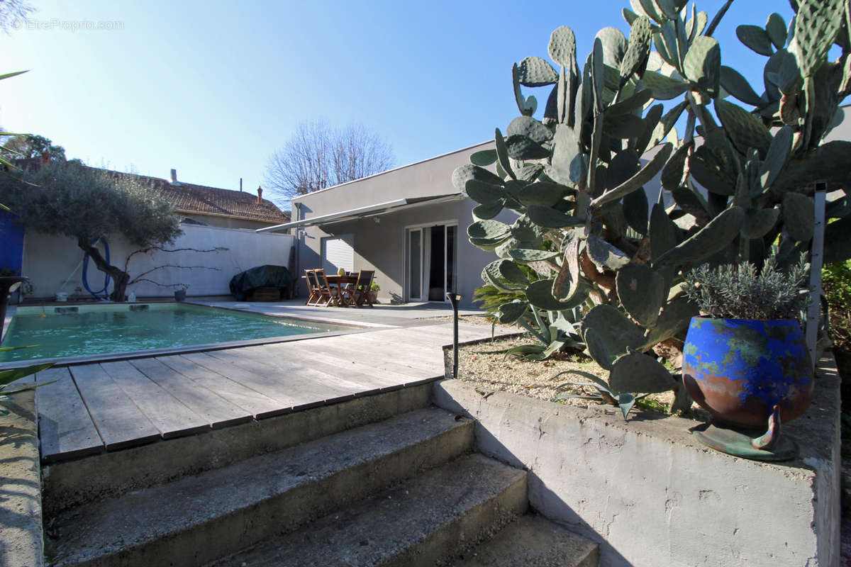 Maison à NIMES