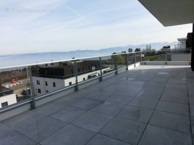 Appartement à EVIAN-LES-BAINS