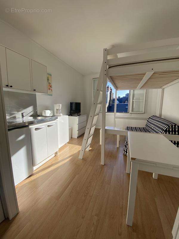 Appartement à TROUVILLE-SUR-MER