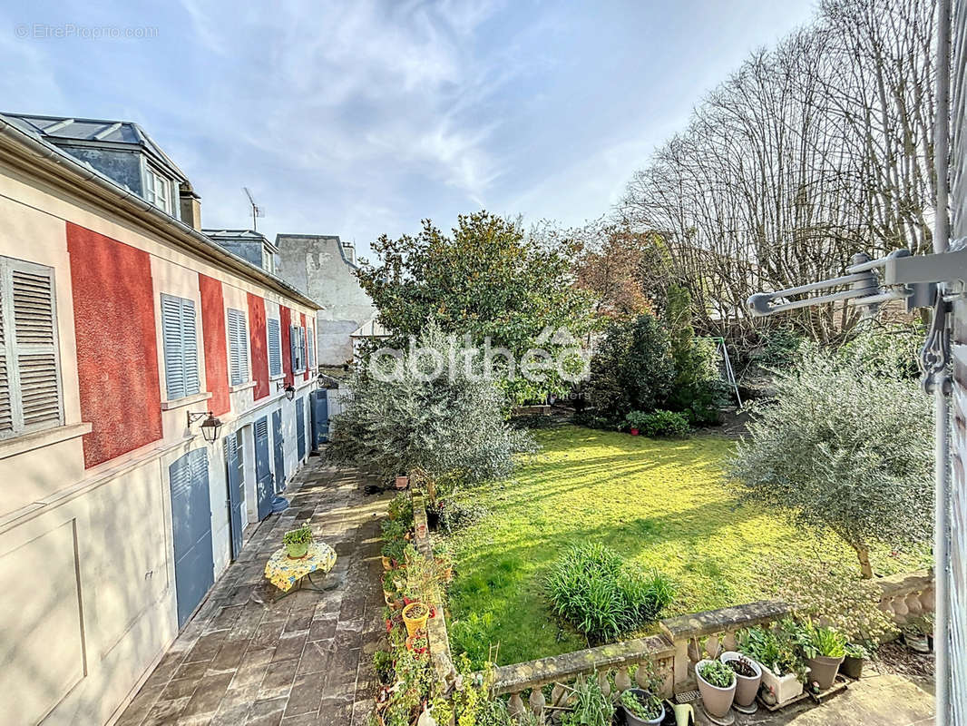 Maison à CHOISY-LE-ROI