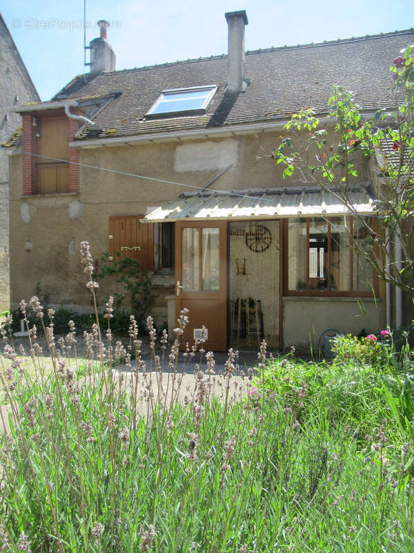 Maison à MISY-SUR-YONNE