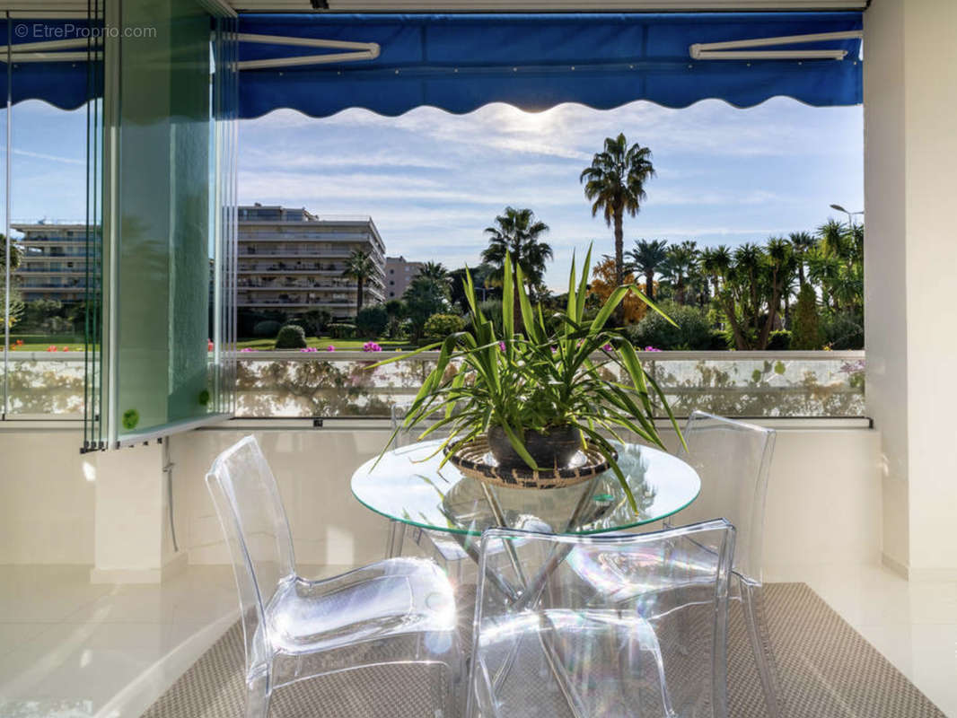 Appartement à CANNES