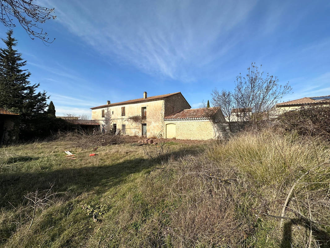 Maison à L&#039;ISLE-SUR-LA-SORGUE