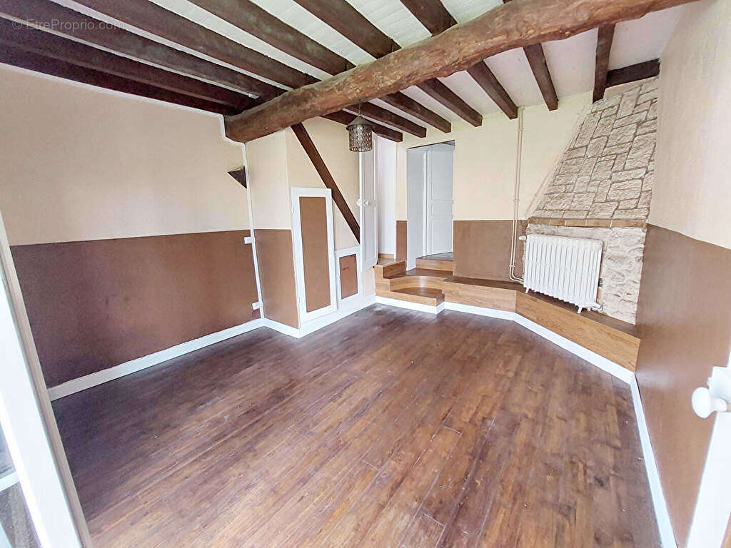 Appartement à VILLERS-COTTERETS