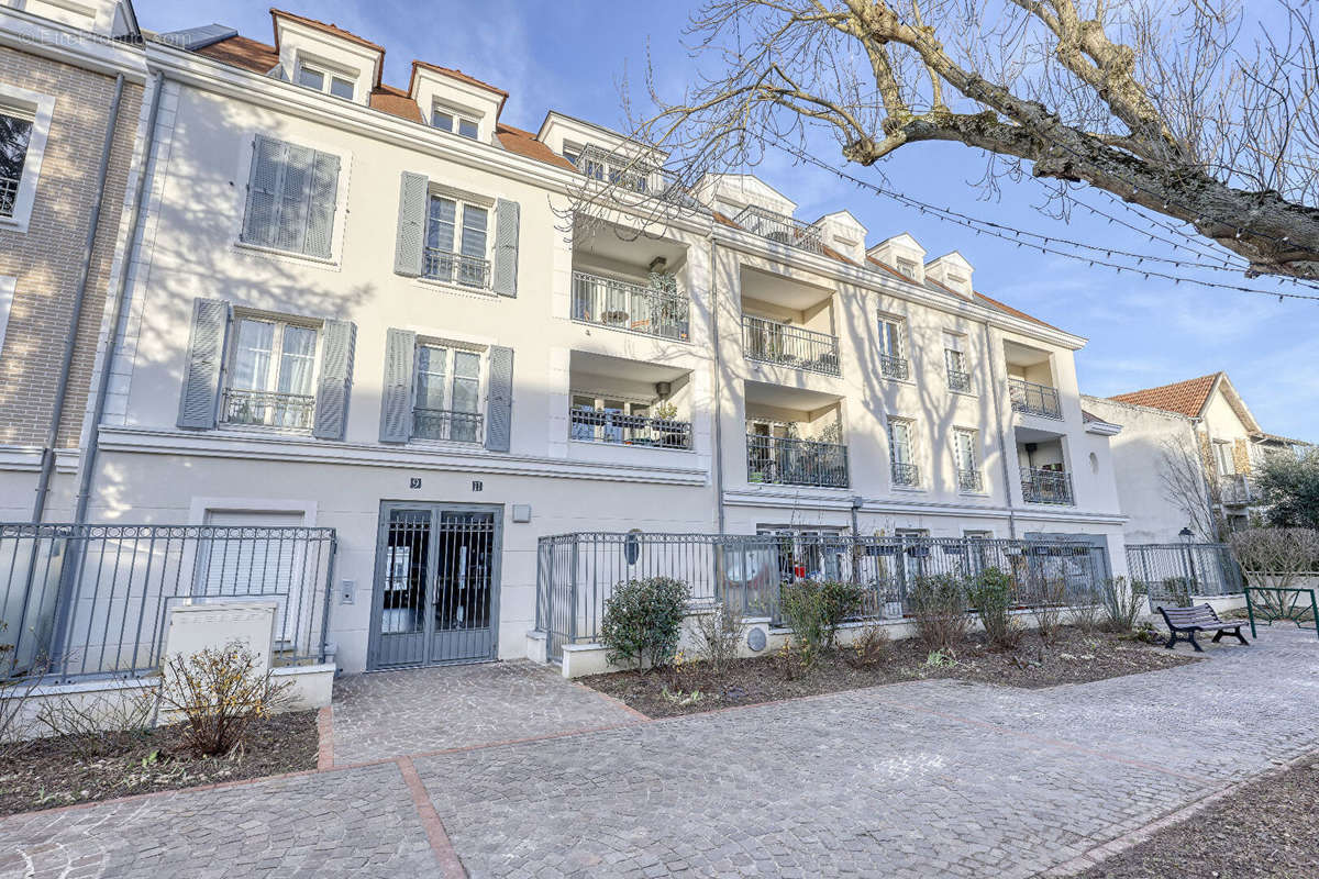 Appartement à RUEIL-MALMAISON