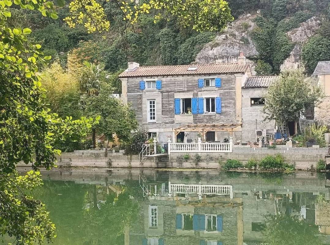 Maison à POITIERS