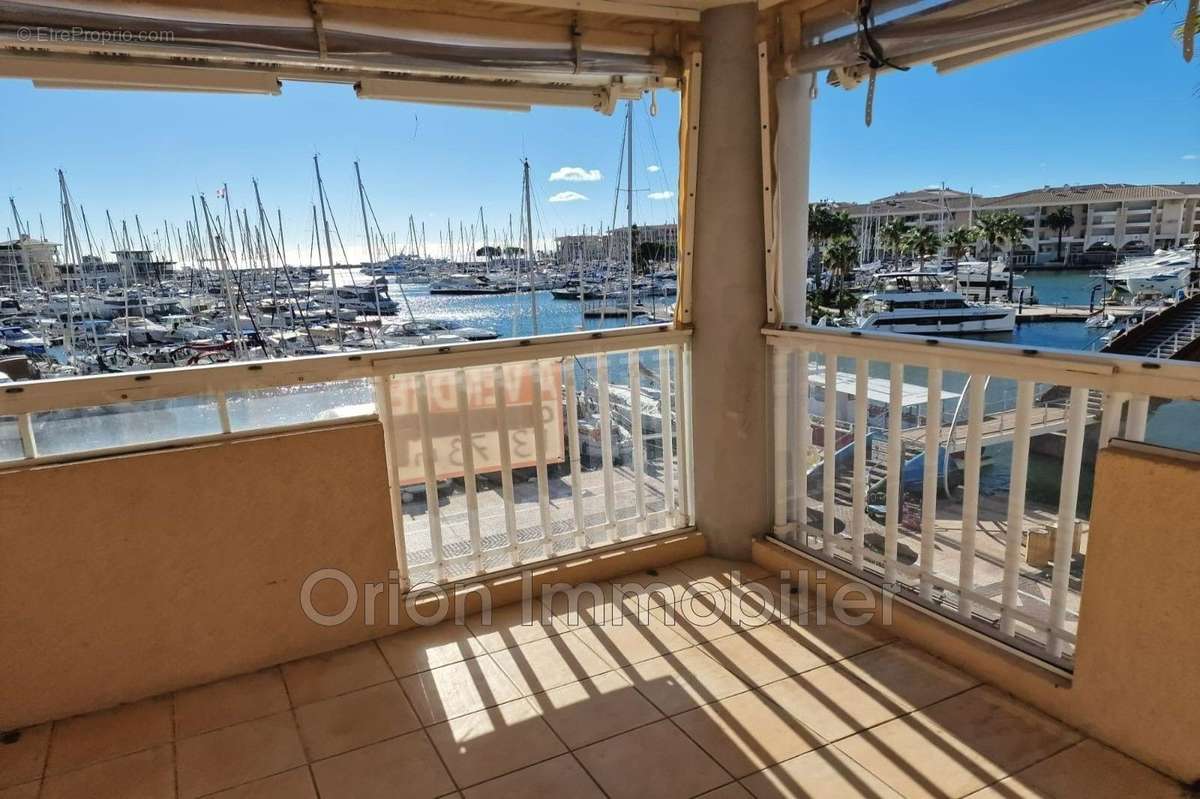 Appartement à FREJUS