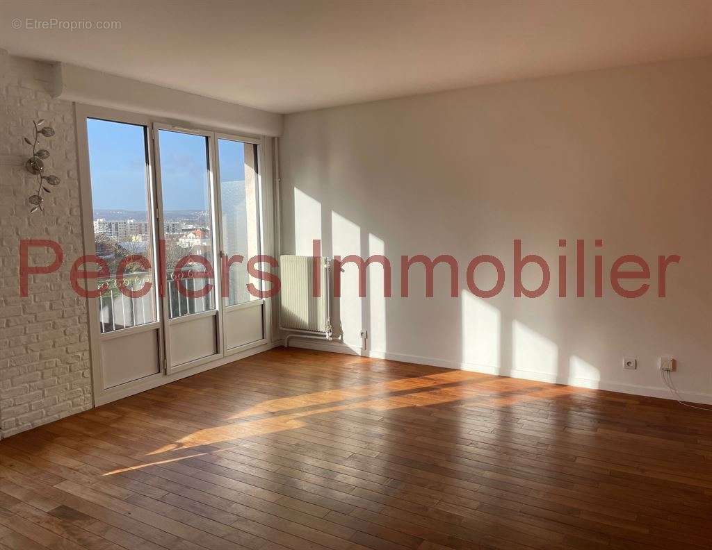 Appartement à RUEIL-MALMAISON