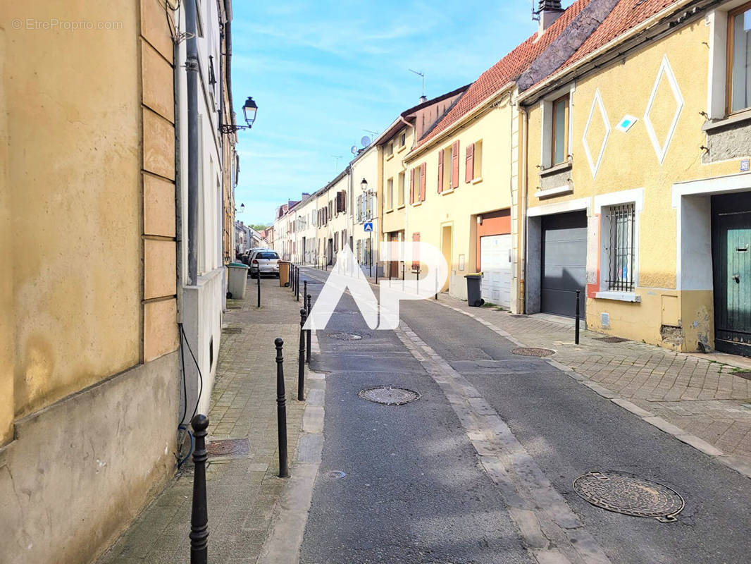 Appartement à DEUIL-LA-BARRE