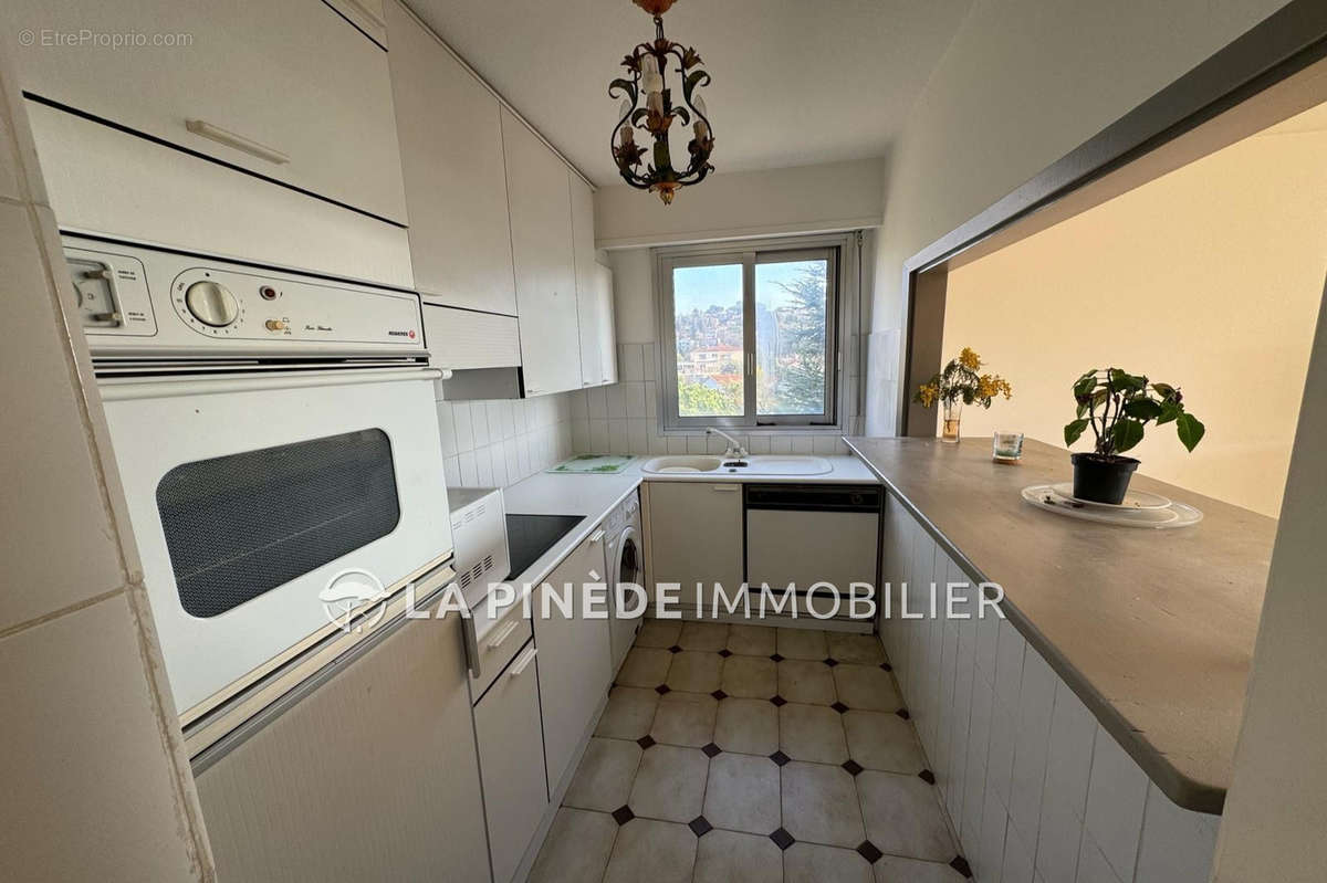 Appartement à CAGNES-SUR-MER