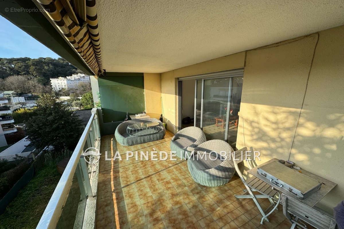 Appartement à CAGNES-SUR-MER