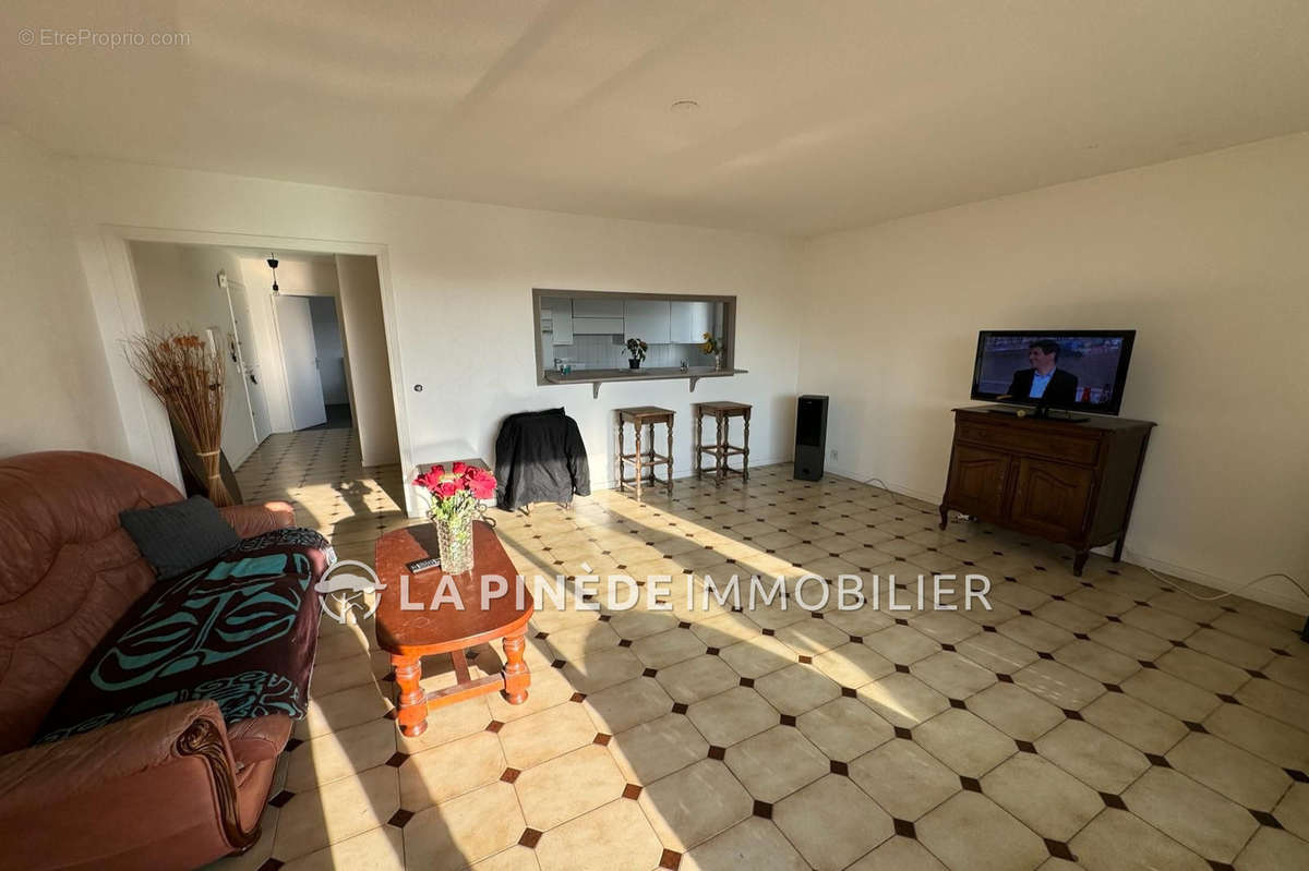 Appartement à CAGNES-SUR-MER