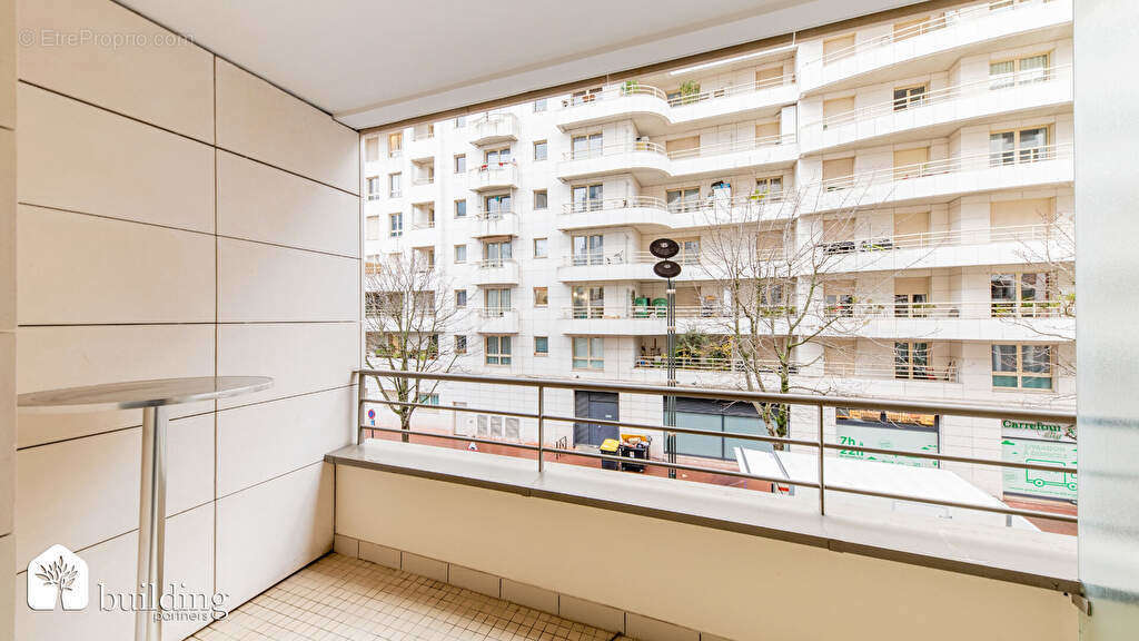 Appartement à LEVALLOIS-PERRET