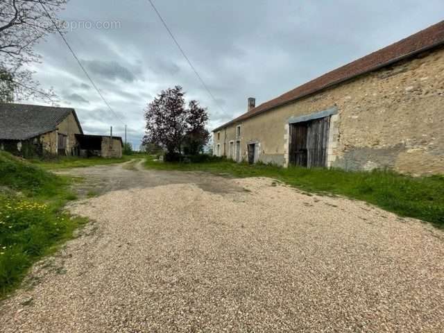 Maison à CHAUVIGNY