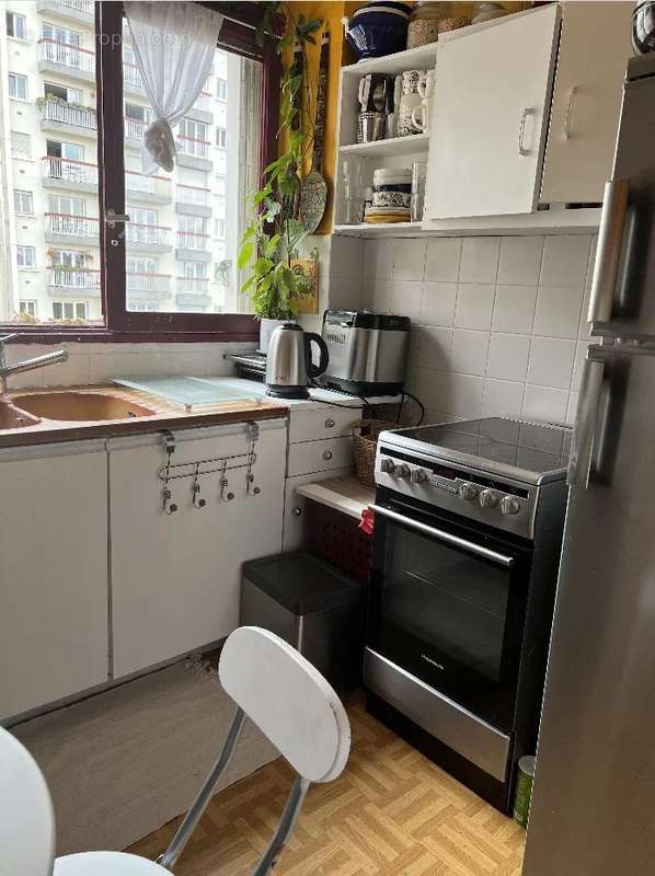 Appartement à PARIS-18E