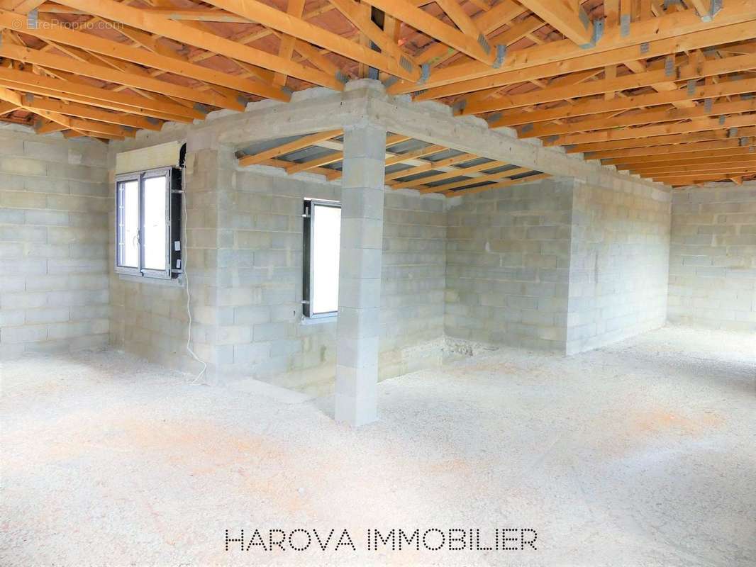 HAROVA IMMOBILIER - Maison à MARSEILLE-13E