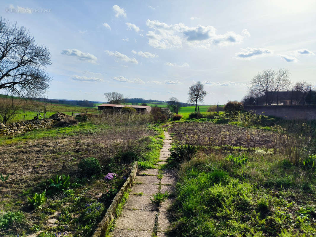 Maison à DARNEY