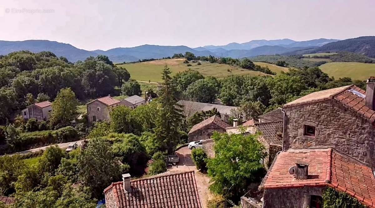 Maison à CEILHES-ET-ROCOZELS