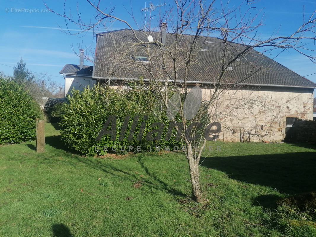 Maison à LUXEUIL-LES-BAINS