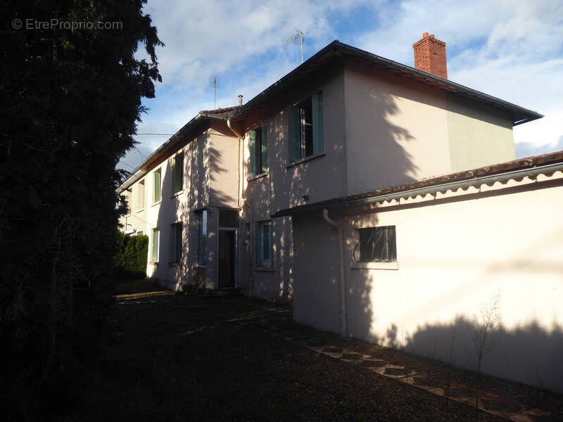 Maison à GUEUGNON