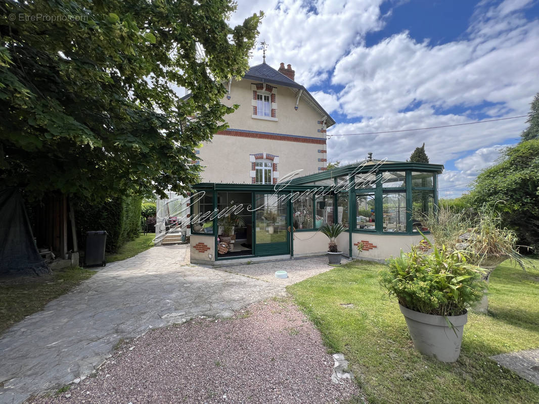 Maison à LA CHARITE-SUR-LOIRE